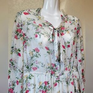 Floral Maxi Dress in White and Pink